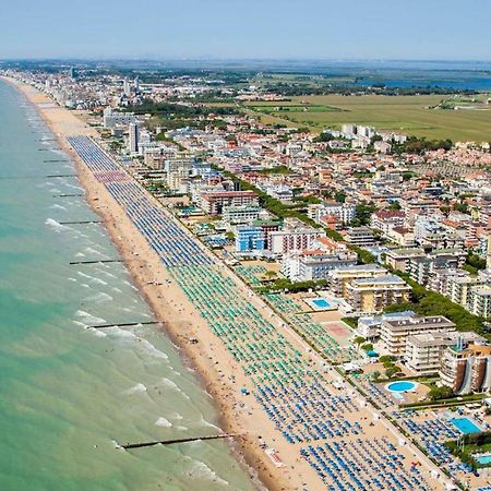 Appartamento Dalmazia 10 Lido di Jesolo Kültér fotó