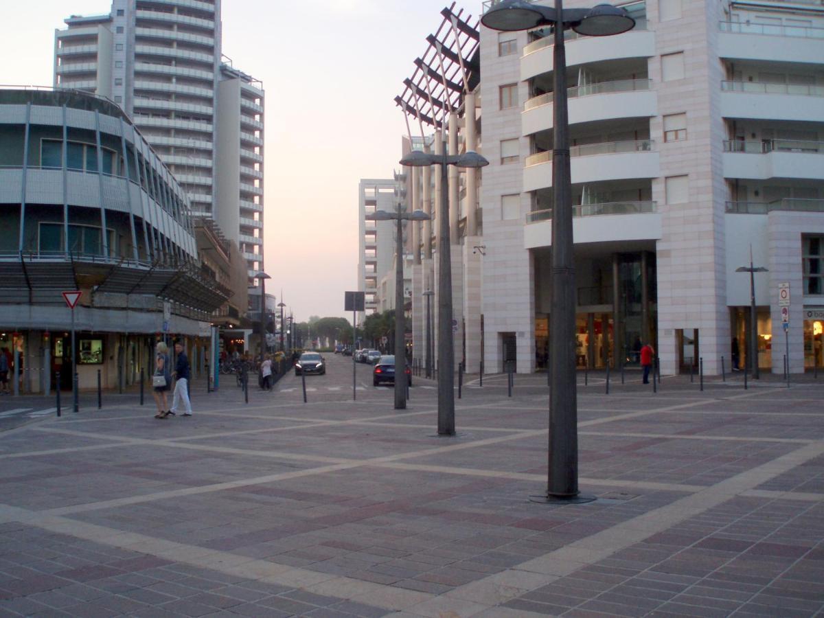 Appartamento Dalmazia 10 Lido di Jesolo Kültér fotó