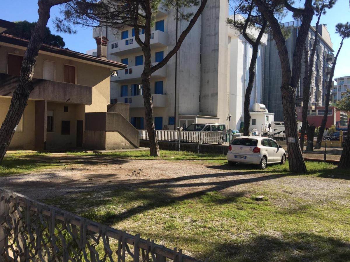 Appartamento Dalmazia 10 Lido di Jesolo Kültér fotó