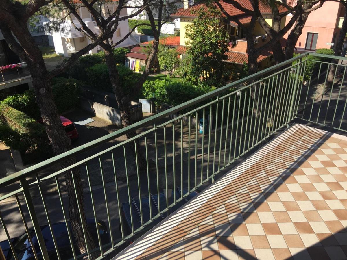 Appartamento Dalmazia 10 Lido di Jesolo Kültér fotó